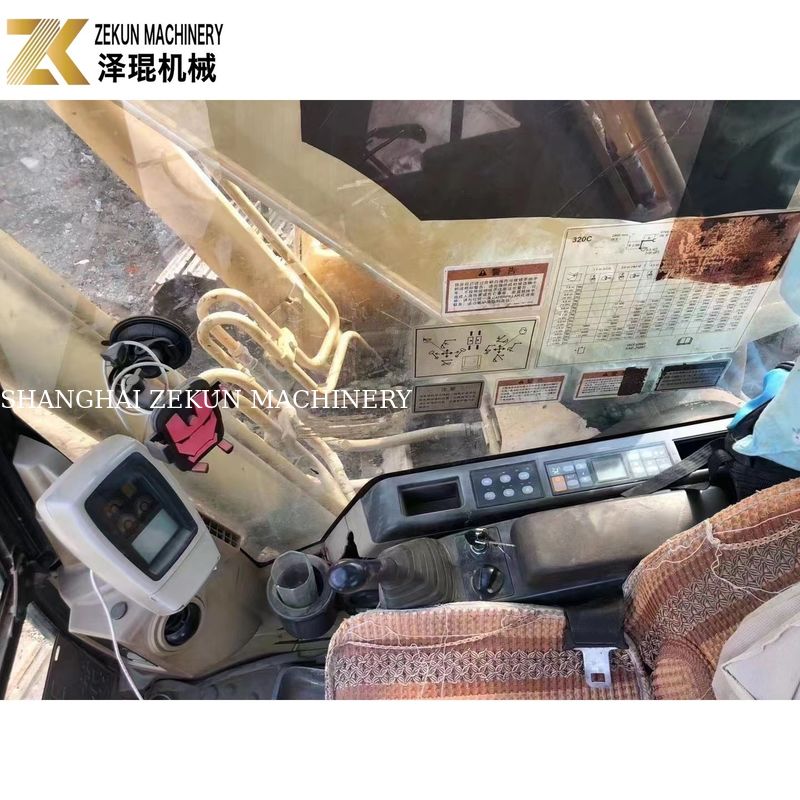 ใช้ CAT 320C Excavator 320 ชั่วโมงทํางาน 4001-6000 ความจุของถัง 0.8m3