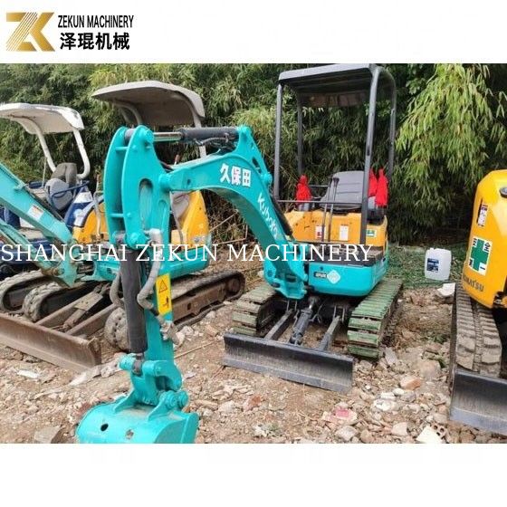 1.5 ตัน พั๊มไฮดรอลิก ของแท้ เครื่องขุดดีเซลขนาดเล็ก พร้อมถนนยางสําหรับการก่อสร้าง