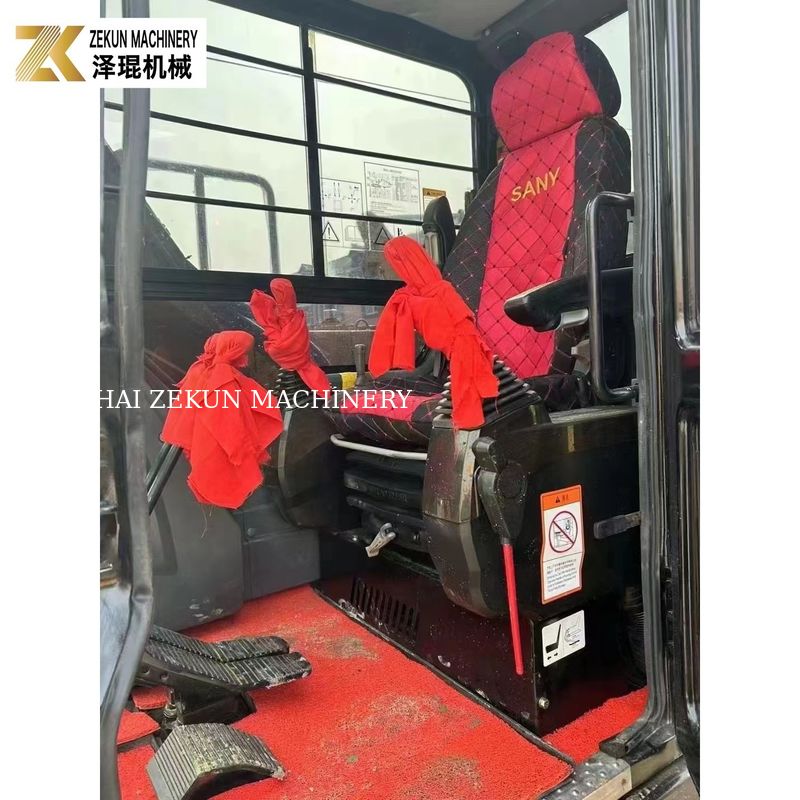 60.7KW Sany SY95 Excavator 9Ton มือสอง Digger Kubota V3800DI-T-E3B เครื่องยนต์