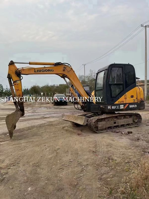 9017F ZTS เครื่องขุดขนาดเล็ก 1.8 ตัน โดย Liu Gong 46.3kW เครื่องหนัก 7500Kg