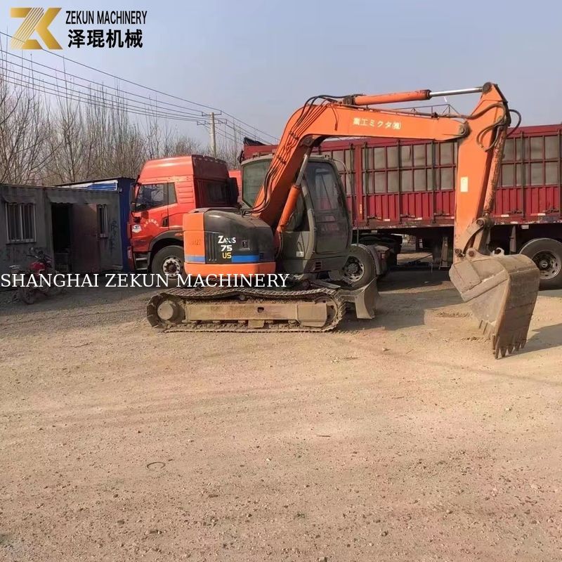 ใช้ฮิตาชิ ZX75 Mini Excavator ZX75US ZX75US-3 โดยเจ้าของ วาล์วไฮดรอลิกเดิม
