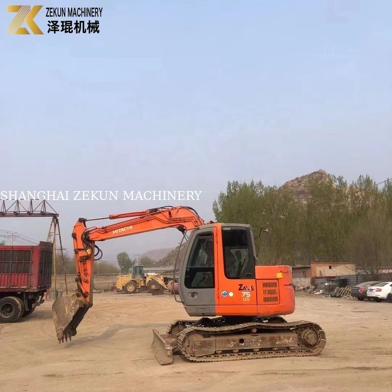 ใช้ฮิตาชิ ZX75 Mini Excavator ZX75US ZX75US-3 โดยเจ้าของ วาล์วไฮดรอลิกเดิม