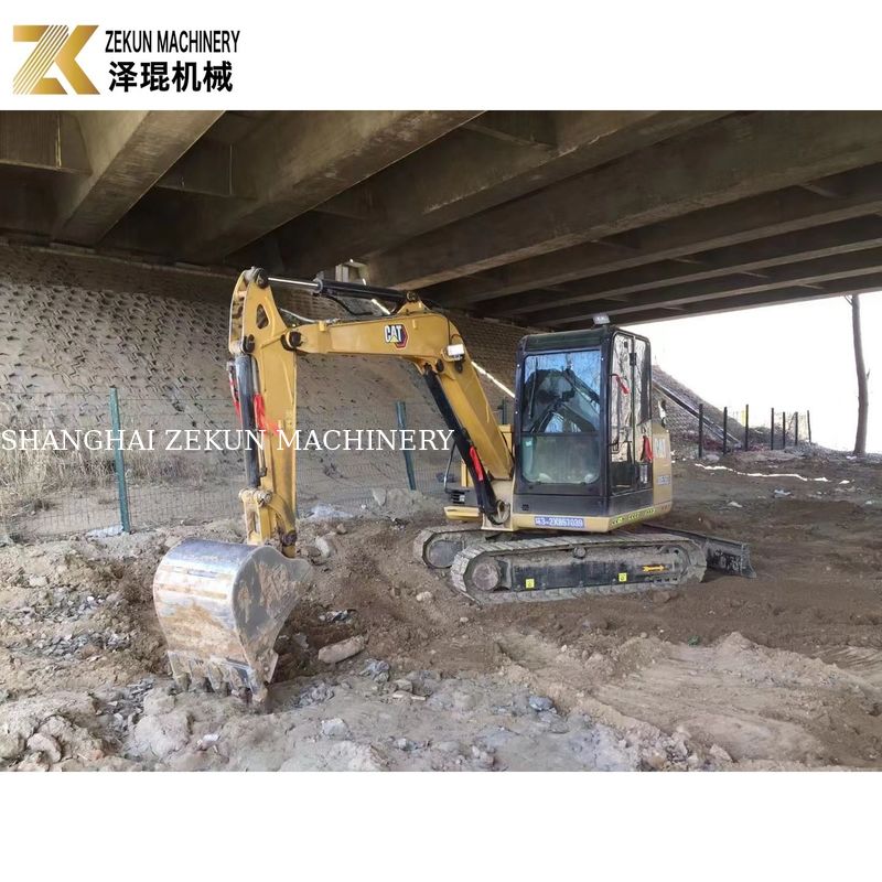CAT 305.5E เครื่องขุดขนาดเล็กมือสอง 5.5 ตัน สีเดิม