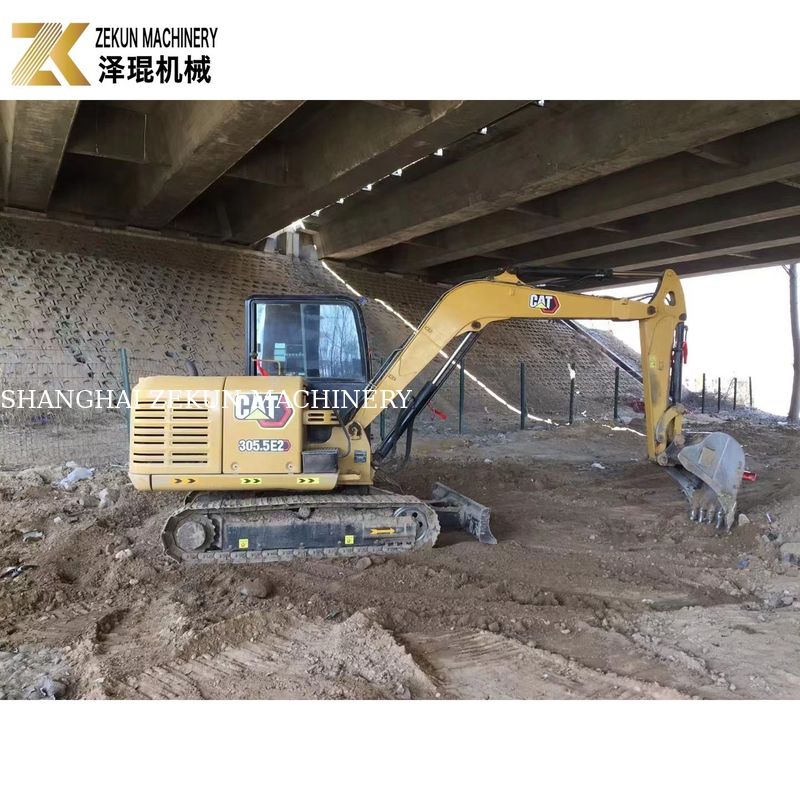 CAT 305.5E เครื่องขุดขนาดเล็กมือสอง 5.5 ตัน สีเดิม