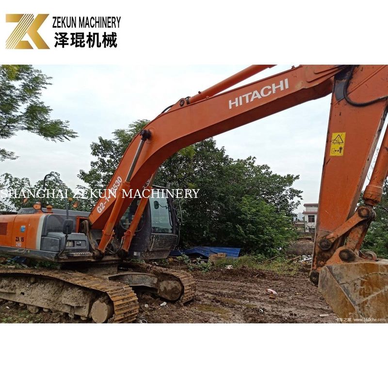 สนามก่อสร้าง 24 ตันใช้ Hitachi 240 Excavator ZX240 ZX240-3G ปี 2016