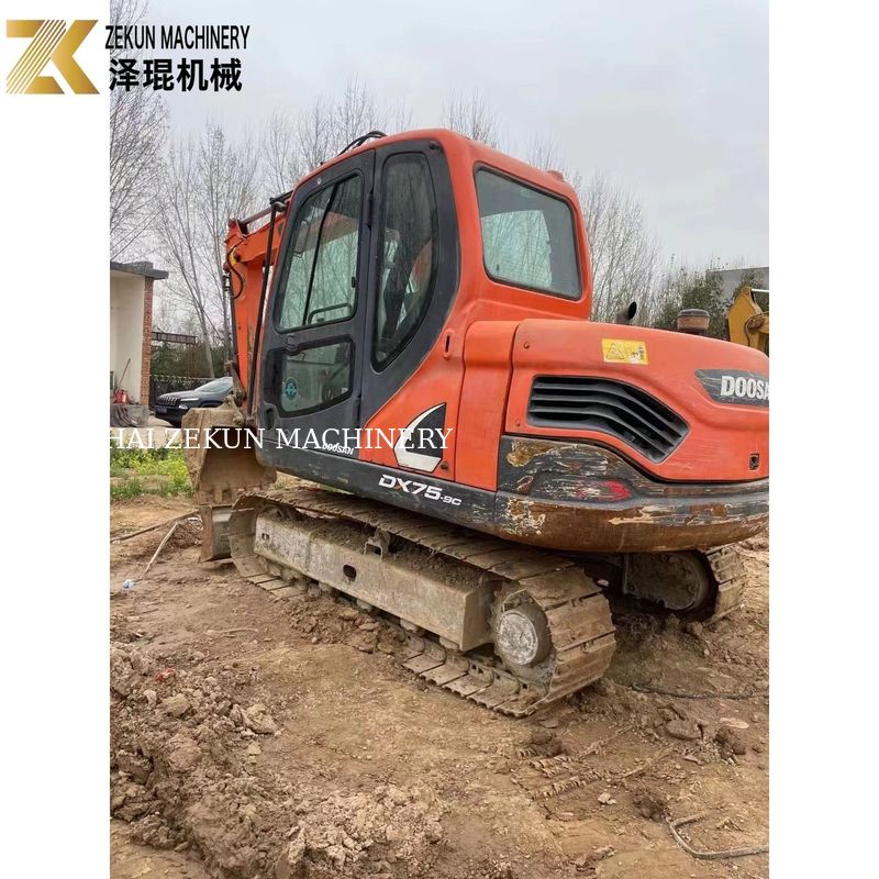 5 ตัน Doosan 55 Excavator DH55 ใช้ Doosan Excavator 0.175M3 ถัง
