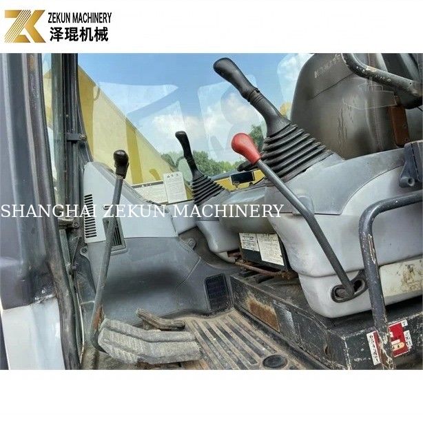 อุปกรณ์ขุด Komatsu PC78 7ton PC78US-6 ขนาด 0.28m3 ความจุของถังและพลังงาน 37KW