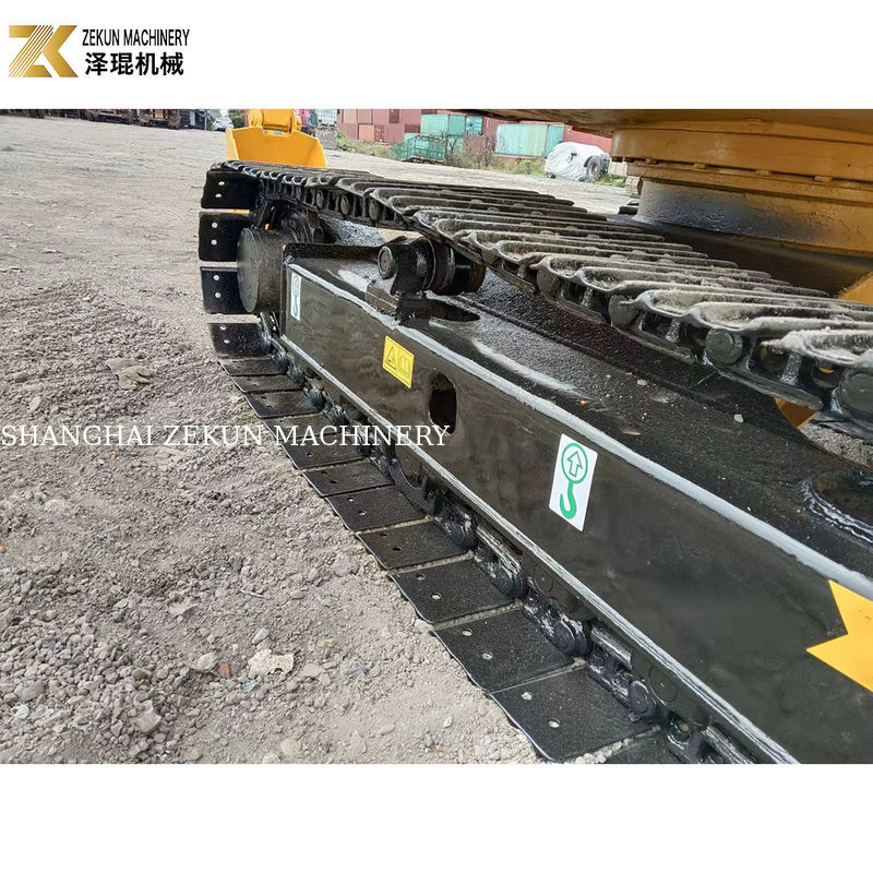 Japan Komatsu PC60-6 เครื่องขุดที่มีน้ําหนักการทํางานต่ํา 6 ตัน และอยู่ในสภาพดี