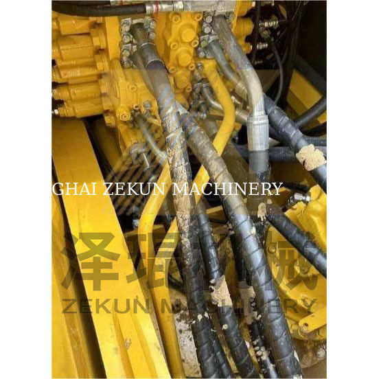 Komatsu PC240-7 Excavator with Low Working Hours 0-2000 และกระบอกไฮดรอลิกอื่น ๆ