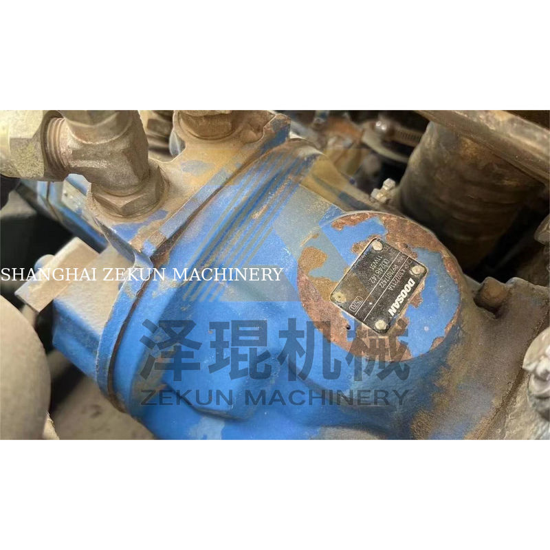 เครื่องขุด Doosan DH60-7 ปี 2015 สภาพดี น้ําหนักเครื่อง 5500 กิโลกรัม