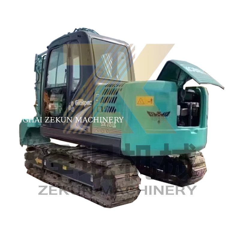 ใช้ Kobelco SK75 Kobelco Excavator Digger ด้วยความจุ 0.38 เบ็คเก็ต และมีราคาถูก