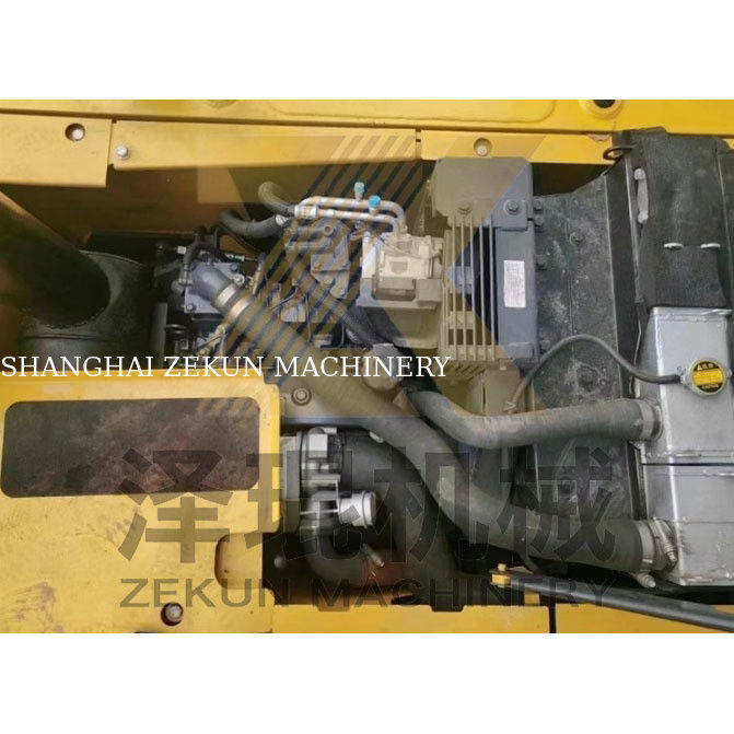 เครื่องขุด Komatsu PC130-7 PC130 PC130-8 ใช้แล้ว สภาพดี 2022 ปี 69.6KW