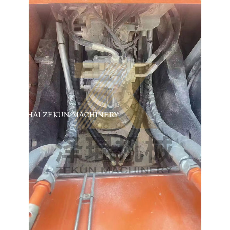 ฮิตาชิ ZX200-5G เครื่องขุดมือสองจากญี่ปุ่นที่มีน้ําหนักการทํางาน 20 ตันและกระบอก