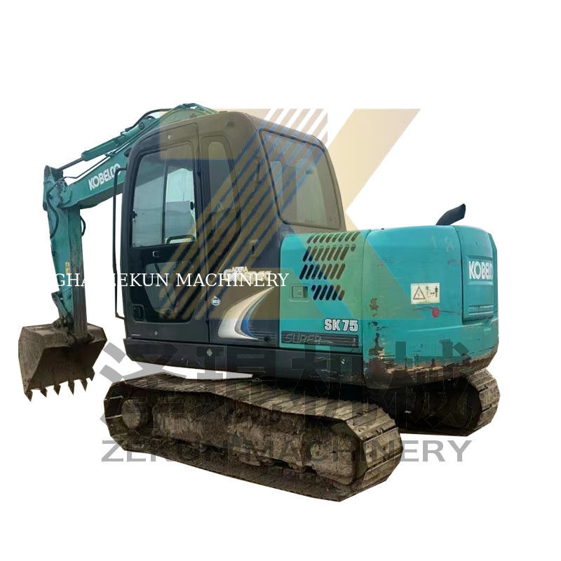 0.4m3 ความจุของถัง 2017 ใช้ Kobelco 907 E307D Sk75 Sk75-11 Excavator ในเซี่ยงไฮ้