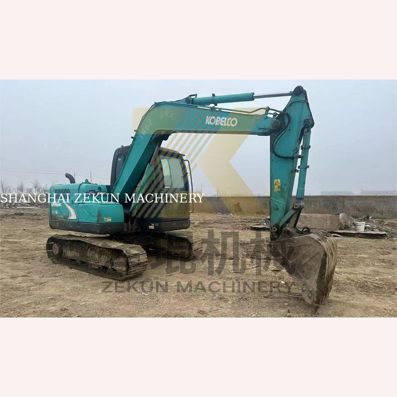 0.4m3 ความจุของถัง 2017 ใช้ Kobelco 907 E307D Sk75 Sk75-11 Excavator ในเซี่ยงไฮ้