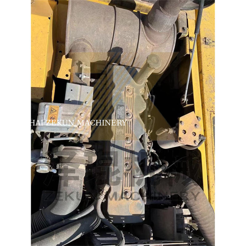 Komatsu PC210-8 PC210-8M0 เครื่องขุด 21 ตันในเซี่ยงไฮ้ 4001-6000 ชั่วโมงการทํางาน