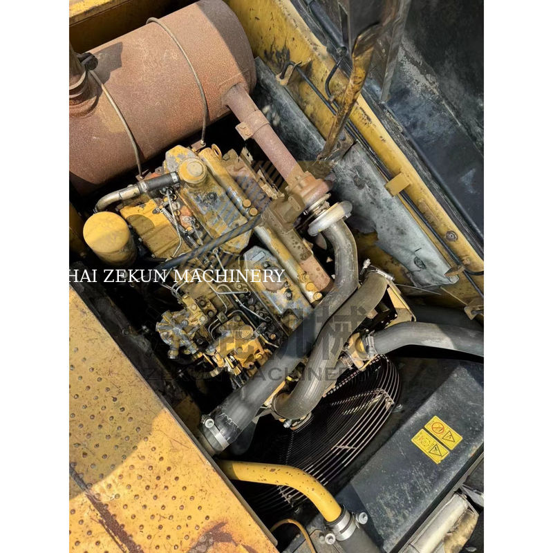 2015 ปี มือสอง Shantui Kato Excavator 320D ในในเซี่ยงไฮ้ ปั๊มไฮดรอลิกอื่น ๆ