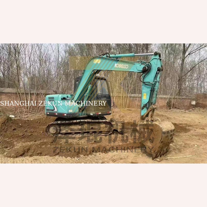 4001-6000 ชั่วโมงทํางาน ใช้ Kobelco SK75-8 SR Excavator สําหรับการประมูลในเซี่ยงไฮ้
