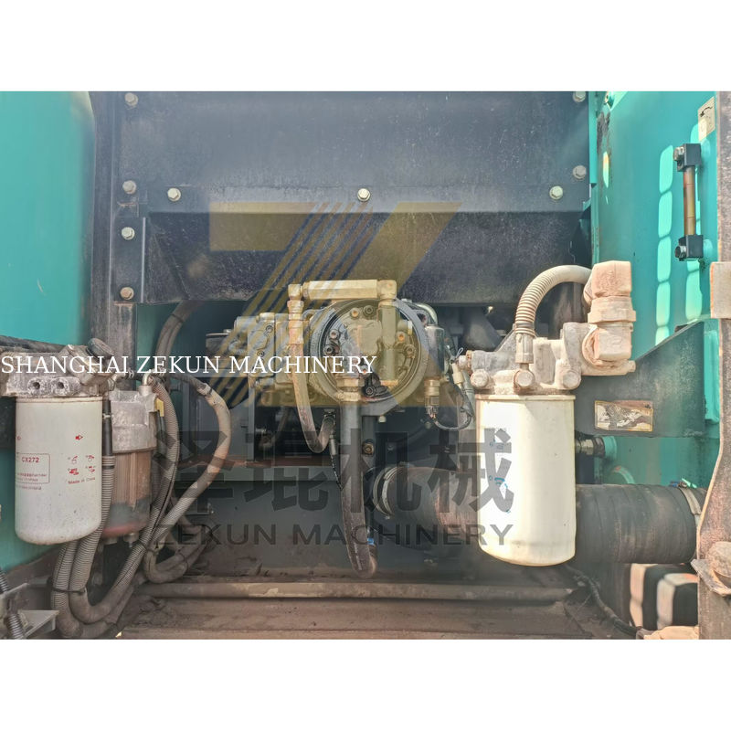 สภาพดี Kobelco SK350LC 8 Excavator ขนาด 1.6 m3 ความจุถังและเครื่องยนต์ HINO