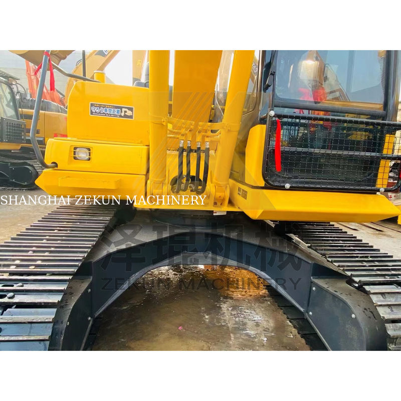 มือสอง 13 ตัน Excavator Komatsu PC130-7 Excaver ในเซี่ยงไฮโล วาล์วไฮดรอลิก อื่น ๆ