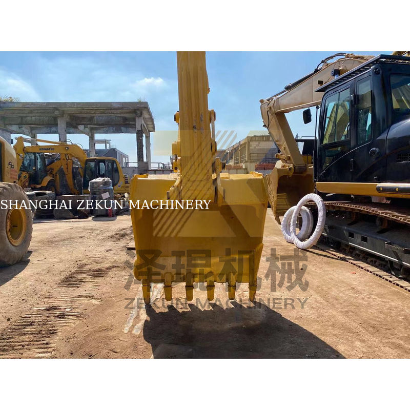 โปรโมชั่นดีสําหรับ Komatsu PC220-22TON Excavator กับ 1170 ชั่วโมงทํางาน อย่าพลาด