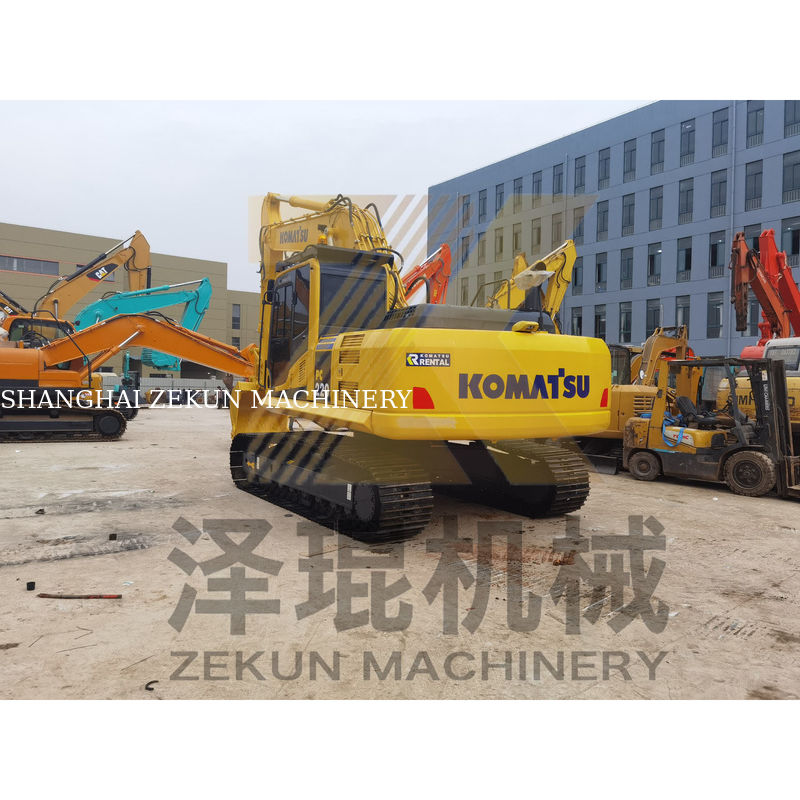 อุปกรณ์ขุดที่ใช้ 22 ตัน Komatsu 220 PC220 ความจุ 1M3 และ 1050 ชั่วโมงทํางาน