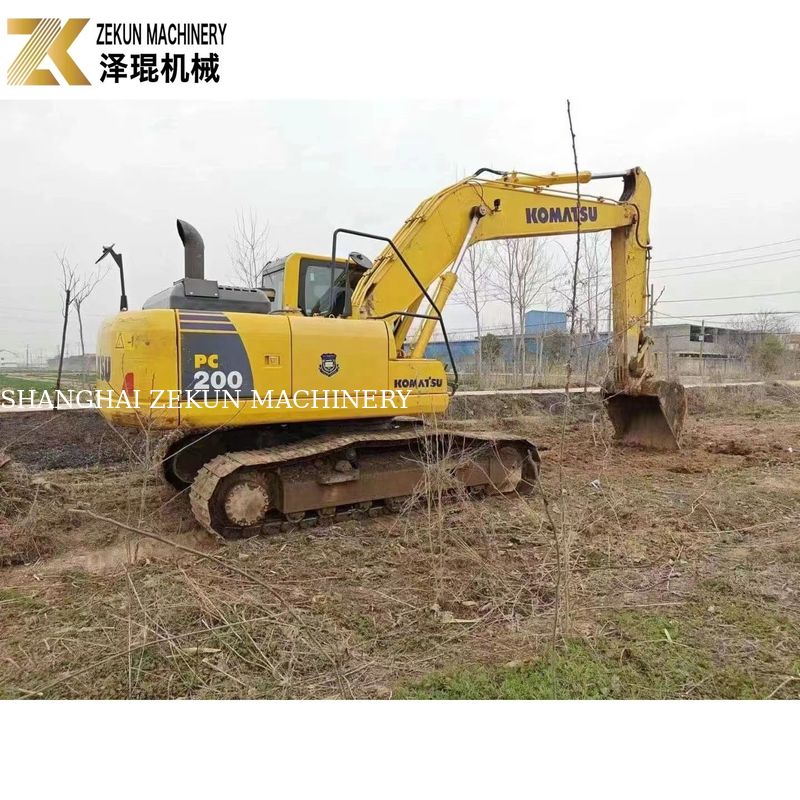 ใช้ Komatsu PC200-8MO เครื่องขุดขี่ 2001-4000 ชั่วโมง ขนาดกลาง