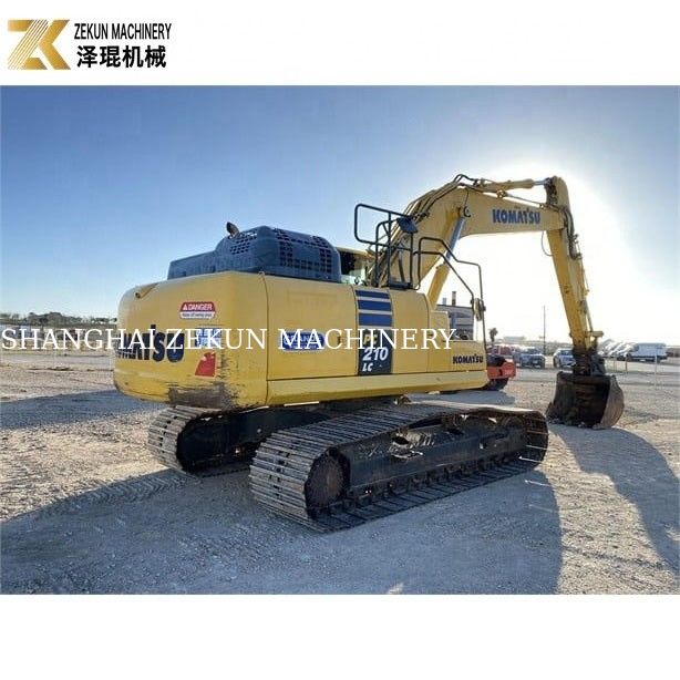 เครื่องขุด Komatsu PC 210-LC 7 ที่ใช้แล้ว พร้อมถุงยาง 20900 KG