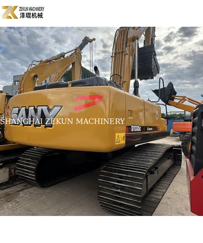 Sany 335 Excavator กับและสภาพดี ชั่วโมงการทํางาน 1690 ความจุถัง 1.5 m3