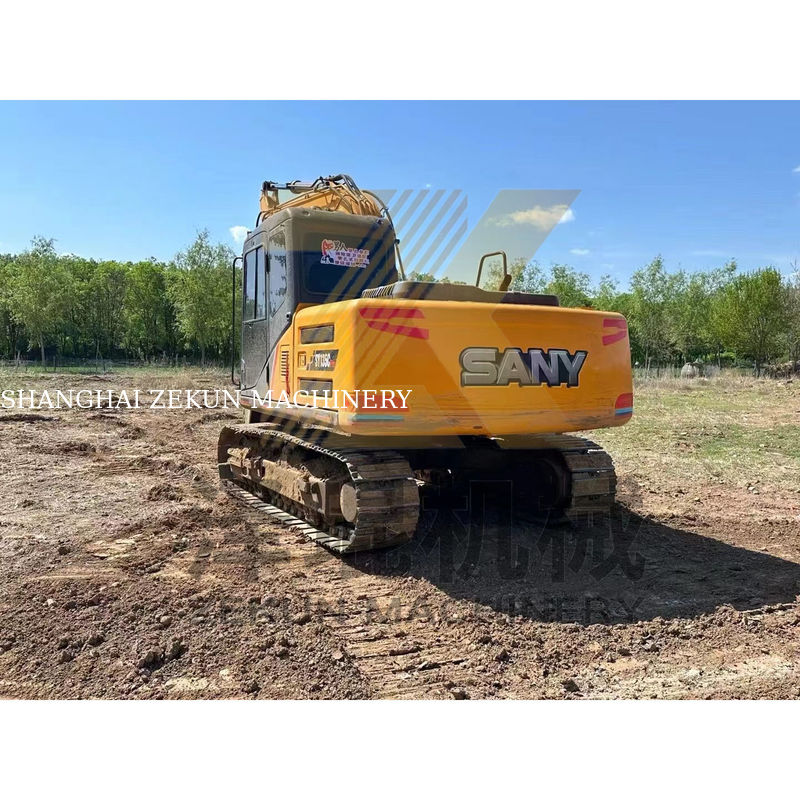 Sany SY135 Pro Crawler Excavator 0.6 m3 ความจุของถัง 2001-4000 ชั่วโมงทํางานใช้