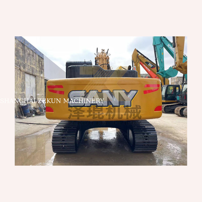 เครื่องขุด Sany sy215c สภาพดี มีเวลาทํางานน้อย และเครื่องยนต์ในปี 2023