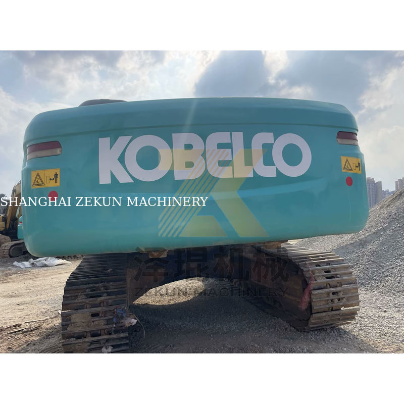 เครื่องขุดหินแบบไฮดรอลิกอื่นๆ ใช้ Kobelco SK380 ขนาด 1.9 m3