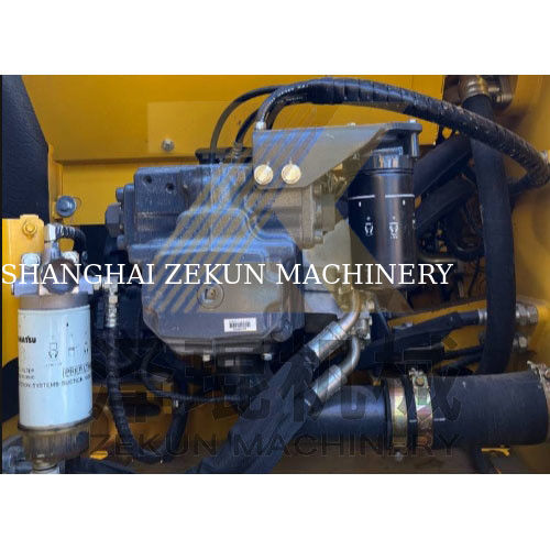 มือสอง Komatsu PC220-8 PC220-6 PC220-8MO PC220-7 เครื่องขุดด้วยความจุของถัง 1.2M3 วาลล์ไฮดรอลิกอื่น ๆ