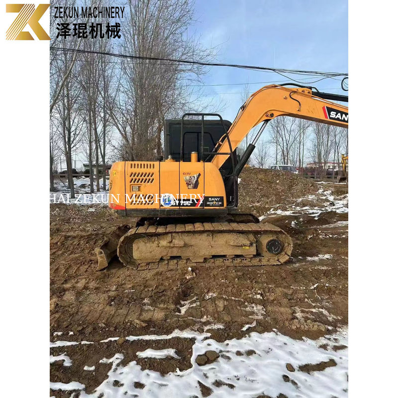 ใช้ SANY 75C Excavators กับและเวลาทํางาน 2001-4000 เพียง 7500 KG น้ําหนักเครื่อง