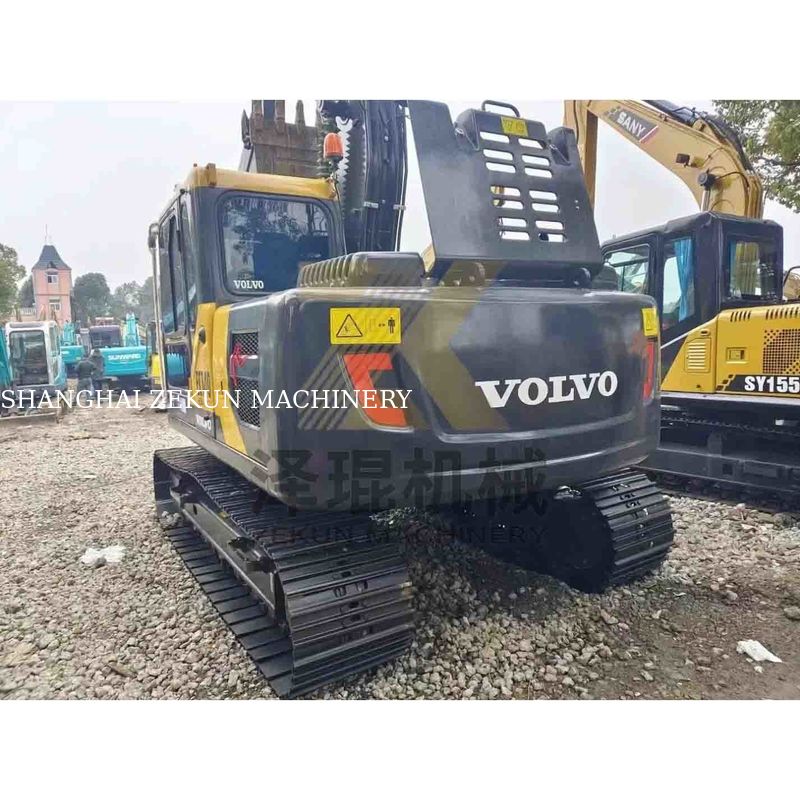 เครื่องบดน้ําเหลวอื่น ๆ EC140 Excavator สภาพดีและมีน้ําหนักเครื่อง 15870 KG