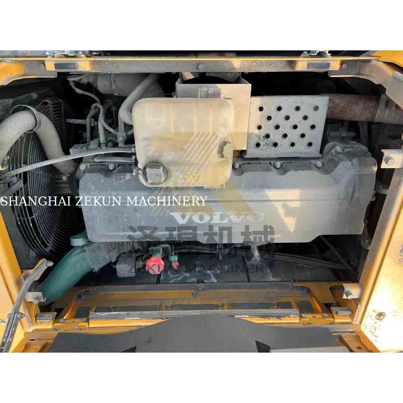 เครื่องขุด Volvo Ec480dl มือสอง 4600 ชั่วโมงทํางาน และกระบอกไฮดรอลิกอื่น ๆ
