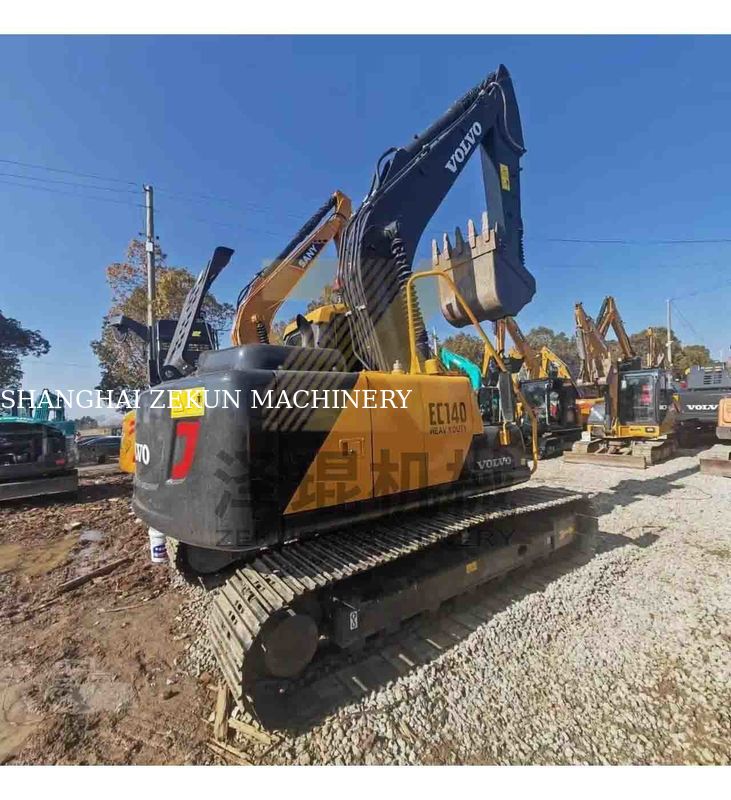 เครื่องขุด Volvo EC140DL ใช้ดี สบายดี เครื่องยนต์ D3.8E น้ําหนักการทํางาน 14 ตัน