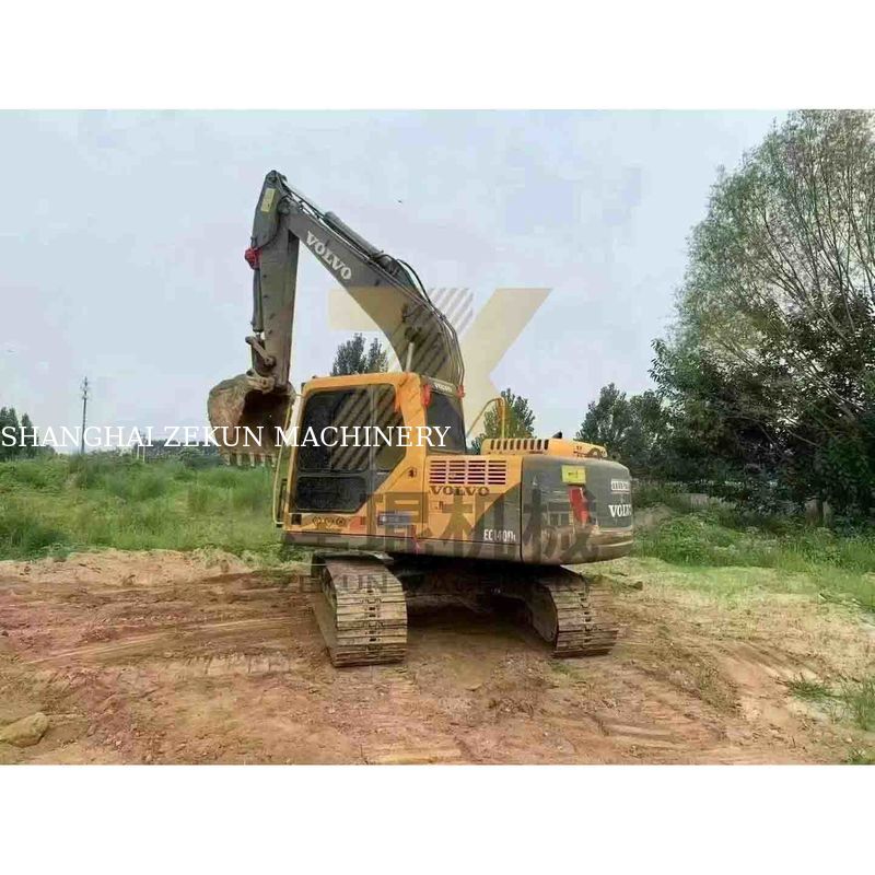 Volvo EC140DL เครื่องขุดถัง 14 ตัน ใช้งานไม่นาน และกล่องไฮดรอลิกที่ทนทาน