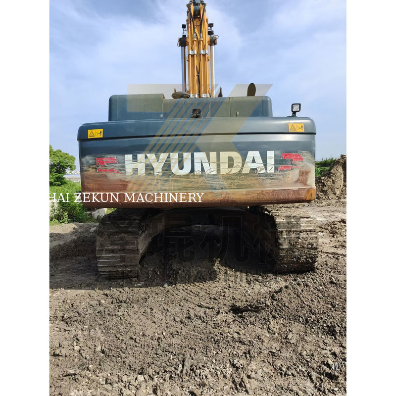 สภาพดี Hyundai R520 Excavator ขนาด 3M3 ความจุถังและพลังงาน 266KW ในตลาดร้อน