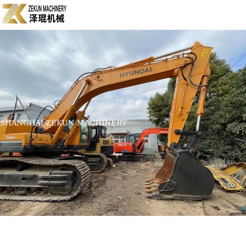 30 ตัน Hyundai R305 เครื่องขุดมือสองสําหรับการก่อสร้างถนน ขุด 2001-4000 ชั่วโมงทํางาน