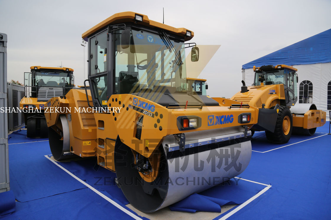 12 ตัน XCMG XD123 โรเลอร์กลองสองจีน ระยะที่ 3 อุปกรณ์ก่อสร้างถนน