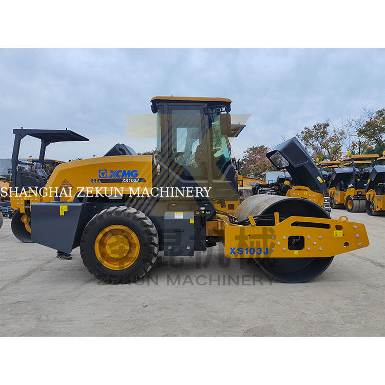 ใช้ XCMG XS103J โรลเลอร์ 10T กลองเดี่ยว ช่วงที่ 3 งานถนน