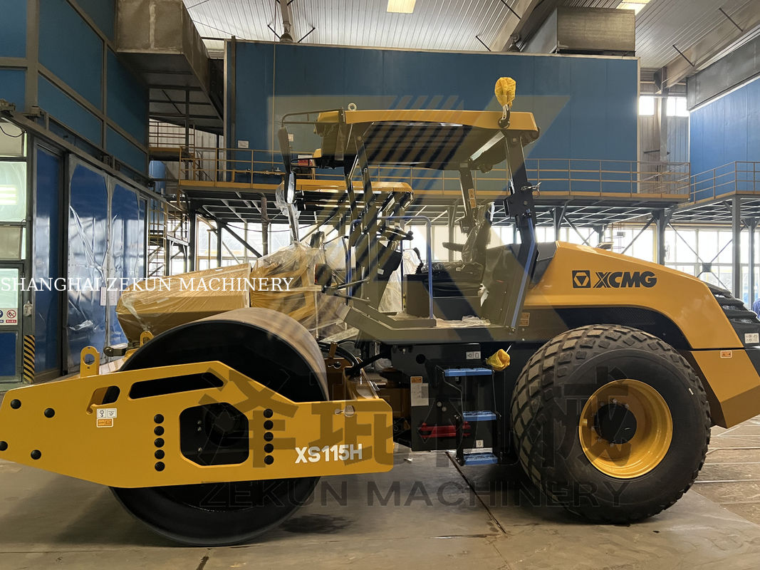 11 ตัน XCMG XS115 รอลเลอร์ไฮดรอลิกเต็ม EU ระยะ II อุปกรณ์ทางถนน