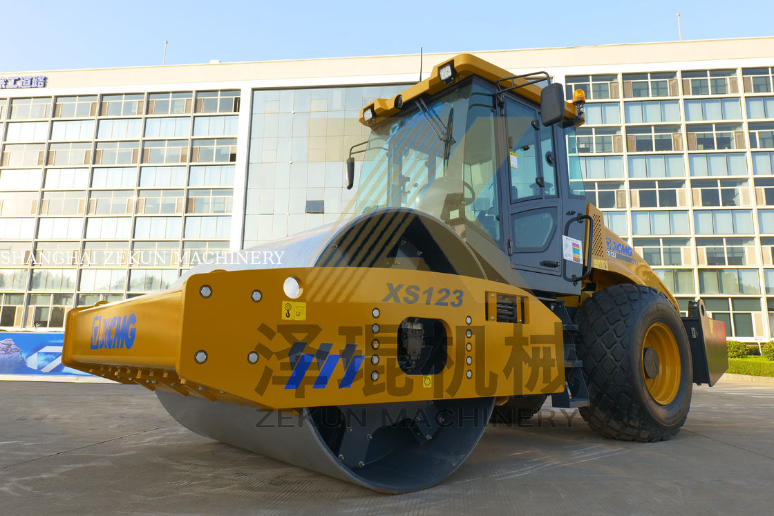12 ตัน XCMG XS123 รอลเลอร์ไฮดรอลิกเต็ม EU ขั้นตอน V อุปกรณ์ทางถนน
