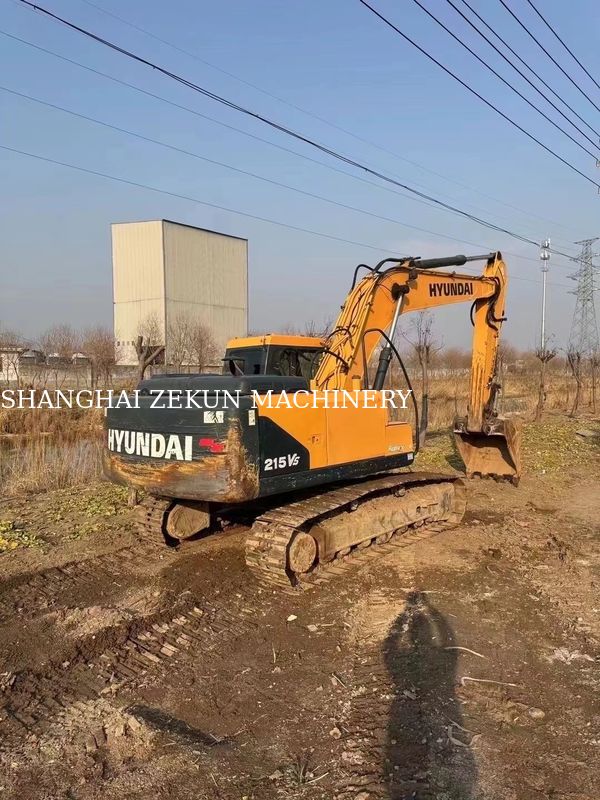 2018 R215VS Excavator 3 800 ชั่วโมงทํางาน เหมาะสําหรับงานหนัก