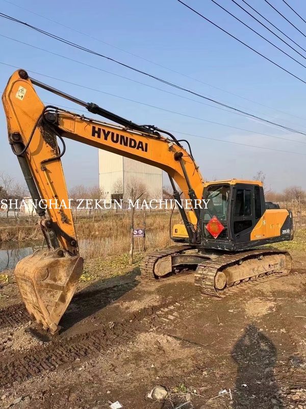 2018 R215VS Excavator 3 800 ชั่วโมงทํางาน เหมาะสําหรับงานหนัก