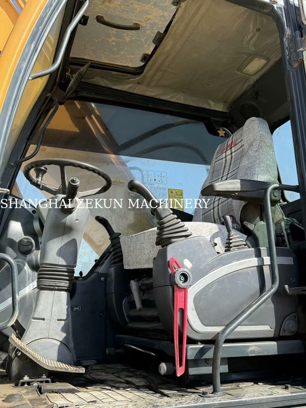 2014 Hyundai R210W-9 เครื่องขุดล้อ 21 ตัน เหมาะสําหรับโครงการก่อสร้าง
