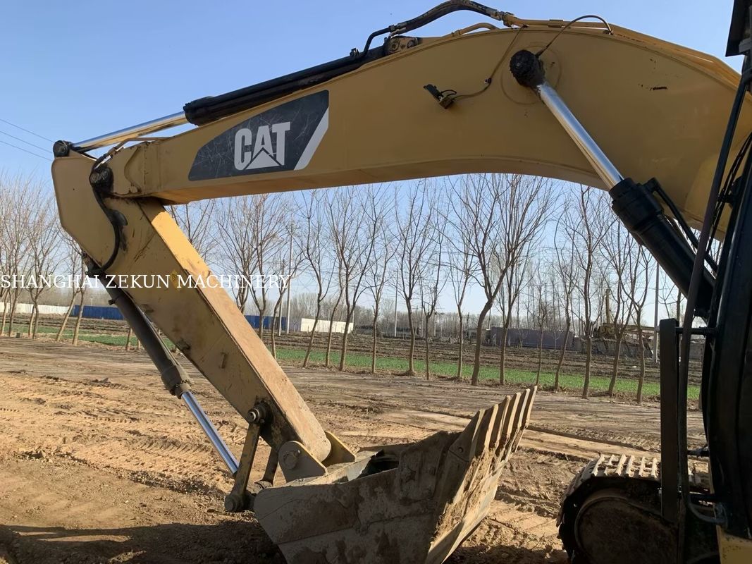 2020 Cat 320D2L Excavator 21 Ton Unit 5238 ชั่วโมง สําหรับโครงการภาระหนัก
