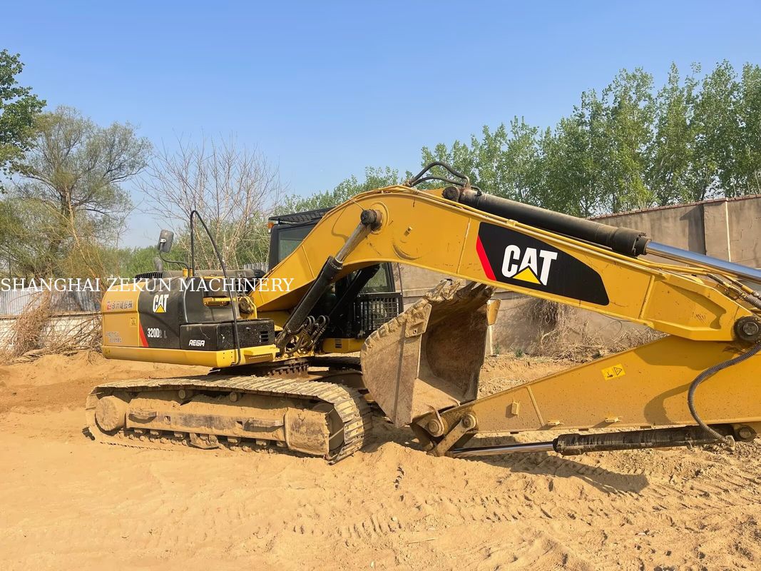 2020 Cat 320D2L Excavator 21 ตัน 5127 ชั่วโมง เหมาะสําหรับการซื้อ B2B