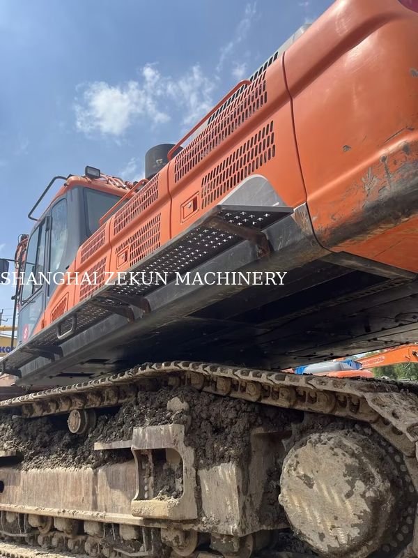 รถขุด Doosan DX500LC-9C มือสอง 800 รอบต่อนาที แรงม้า และความสูงขุดสูงสุด 11
